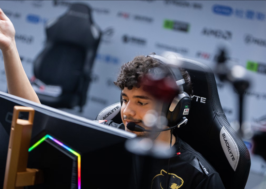 WE官宣V5教练加入，担任主教练一职