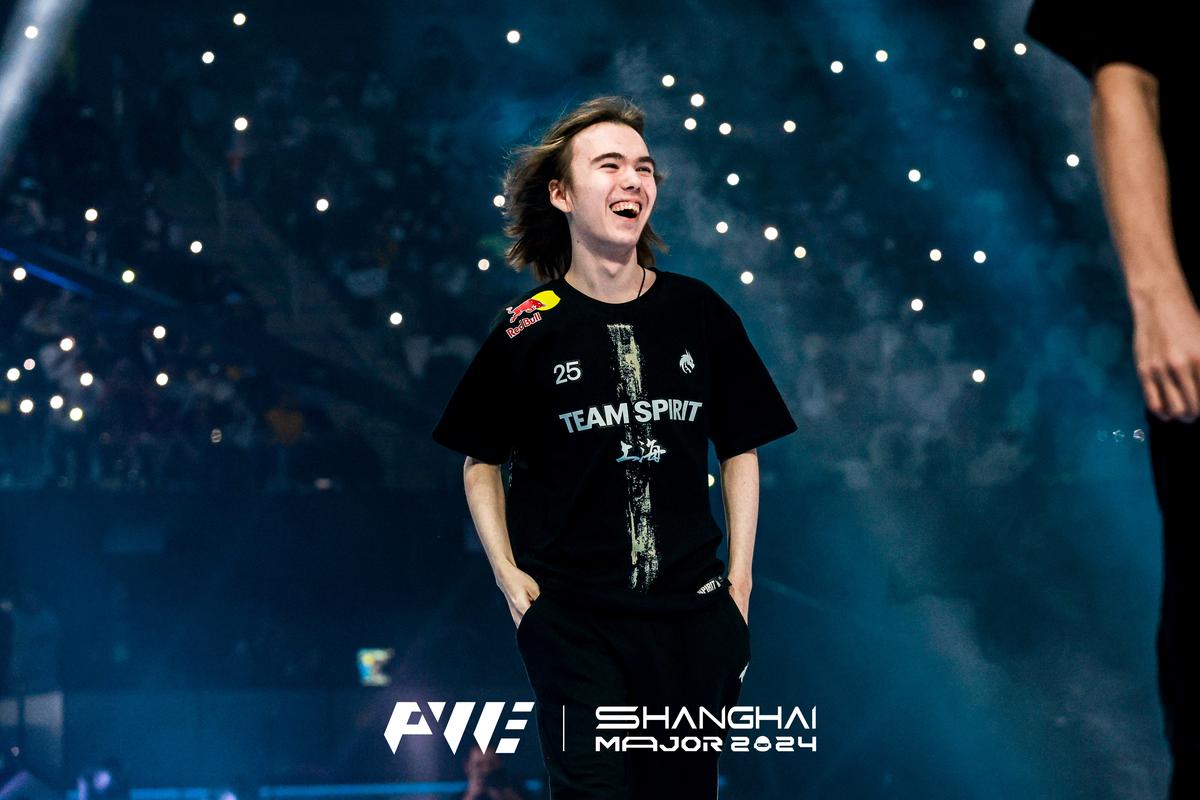 DK和NS回应Ghost转会争议：因年薪问题引起争论